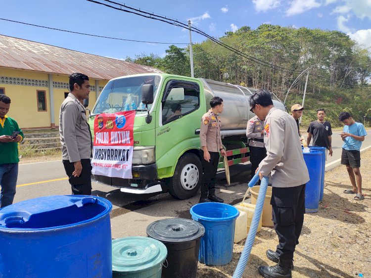 Krisis Air Bersih di Tengah Kemarau dan Pascagempa, Polres Manggarai Barat Kirim 20 Ribu Liter Air untuk Warga Warloka