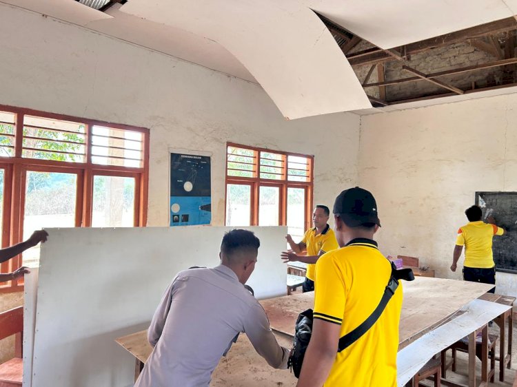 Bukan Sekadar Bersihkan Puing, Polisi Pulihkan Harapan Anak-Anak SDN Ledang Pascagempa