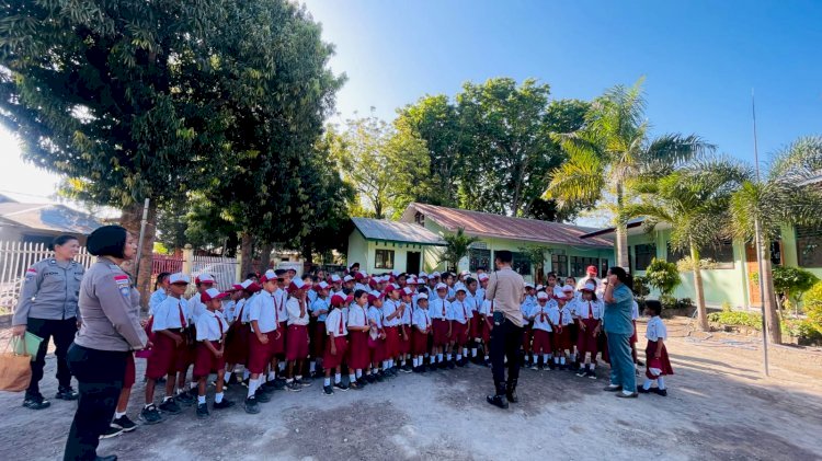​Pulihkan Mental Siswa Pasca-Gempa, Polres Sikka Gelar Trauma Healing di SD 1 Maumere