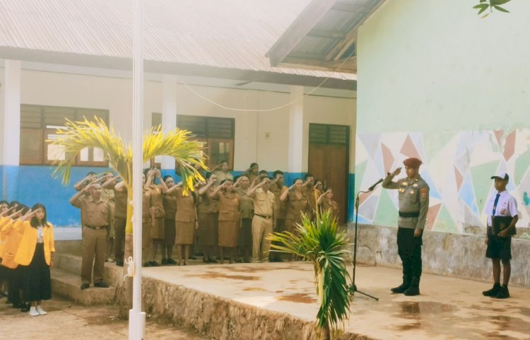 Cegah Kenakalan Remaja, Polsek Maulafa Beri Edukasi kepada Pelajar SMPN 13 Kupang