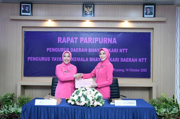 Rapat Paripurna Bhayangkari NTT: Ungkapan Terima Kasih Ny. Vily Rudi Darmoko dan Komitmen Ny. Dinny Reza Arief Dewanto