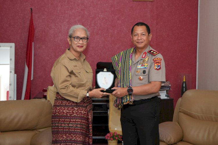 Kapolda NTT Irjen Pol. Reza Arief Dewanto Silaturahmi dengan Ketua DPRD NTT, Perkuat Sinergi Polri dan Legislatif