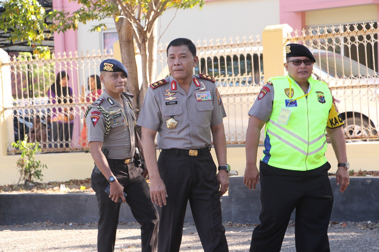 Kapolda NTT Memantau Langsung Jalannya Uji Kesemaptaan Jasmani Casis Akpol dan Bintara Polwan