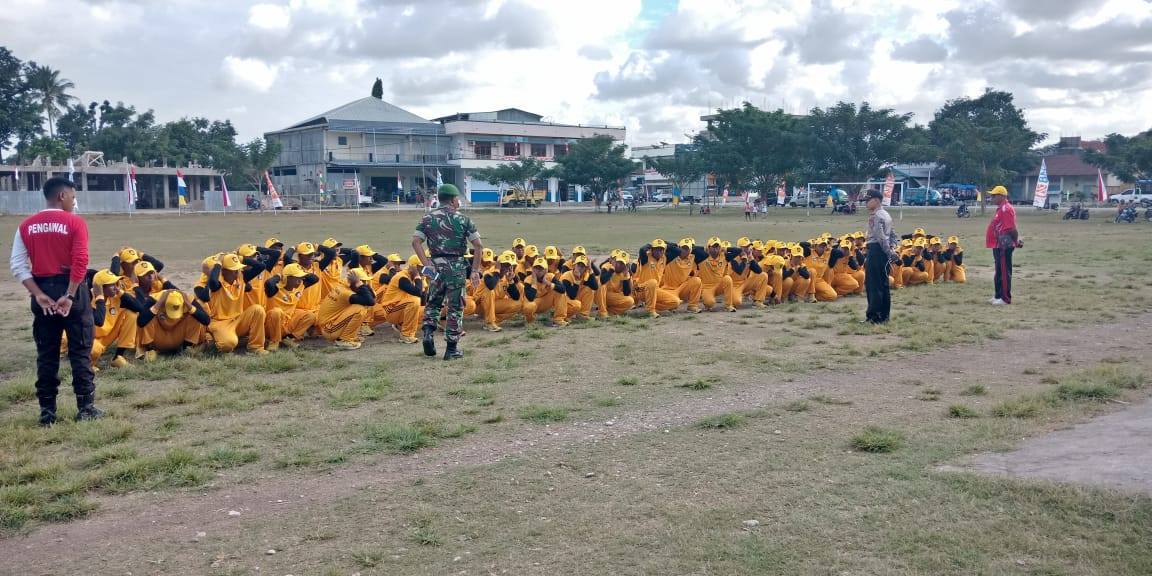 Raih Hasil Maksimal. Kapolsek Malaka Tengah Minta Paskibraka Kabupaten Malaka Lebih Serius Dalam Berlatih