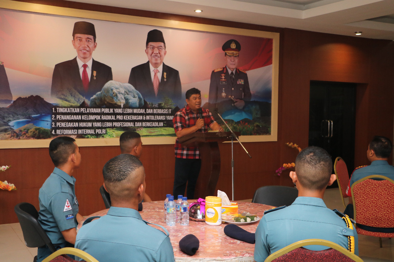 Kunjungan Satgas Pelayaran Wira Jala Yudha, Wakapolda NTT : 