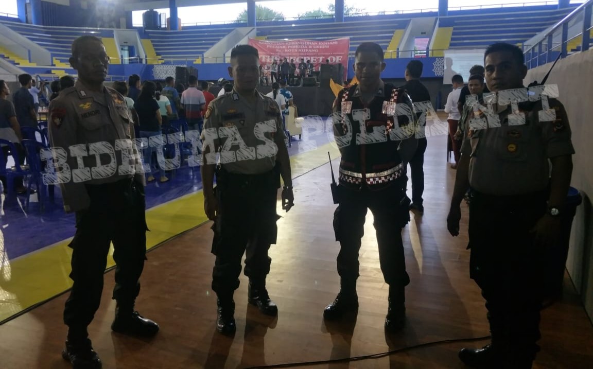 Personel Polres Kupang Kota Amankan Kegiatan KKR