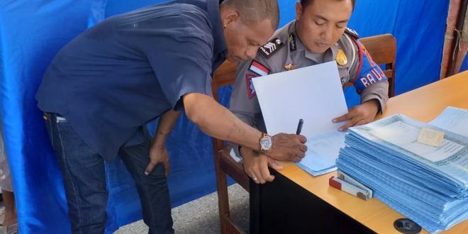 Lantas Polres TTU : SIM KELILING DI PERBATASAN RI-RDTL WINI