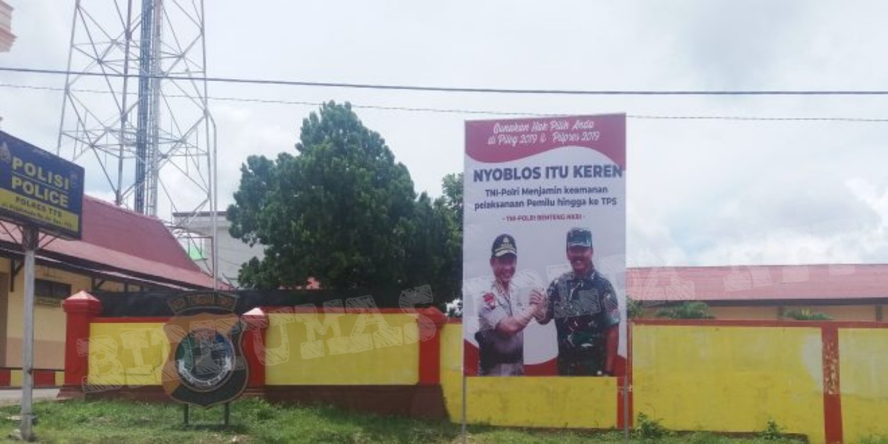 Polres TTS Pasang Spanduk Sinergitas Polri-TNI