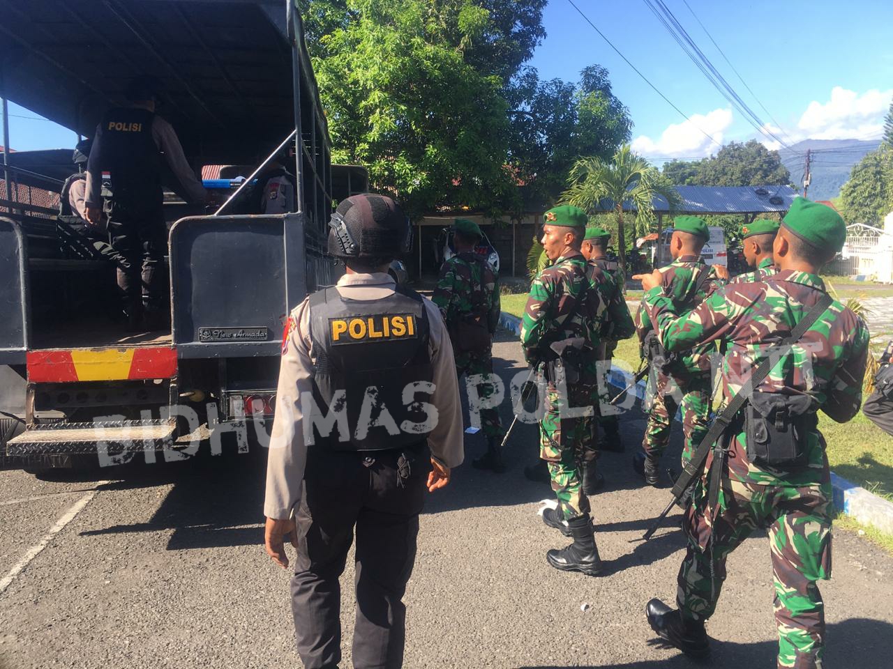 Pastikan Pemilu 2019 Berjalan Aman dan Kondusif, Polres Alor Gelar Patroli Gabungan TNI-POLRI