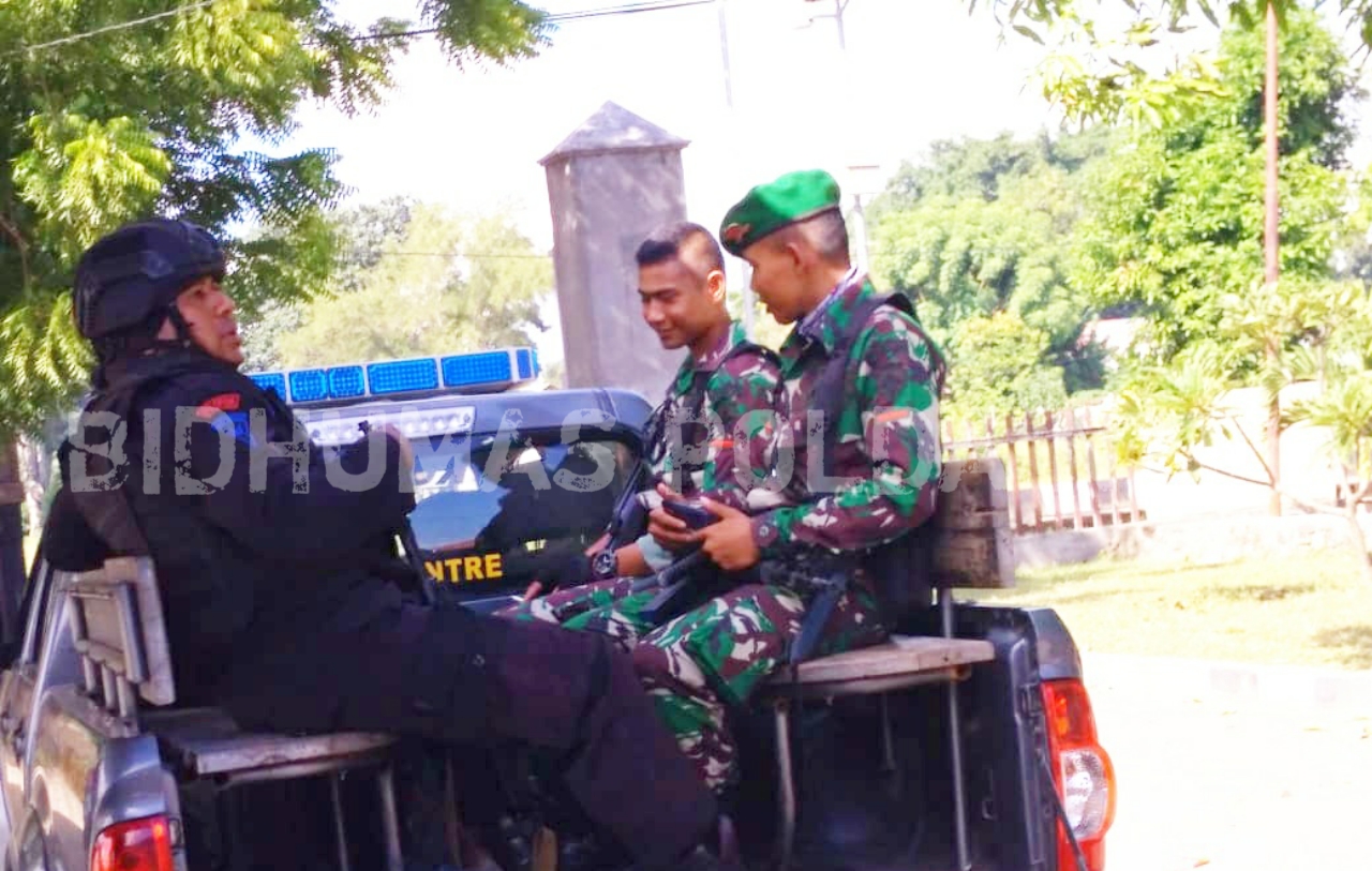 Polres Lembata Tingkatkan Pengamanan dengan Gelar Patroli Gabungan TNI-POLRI