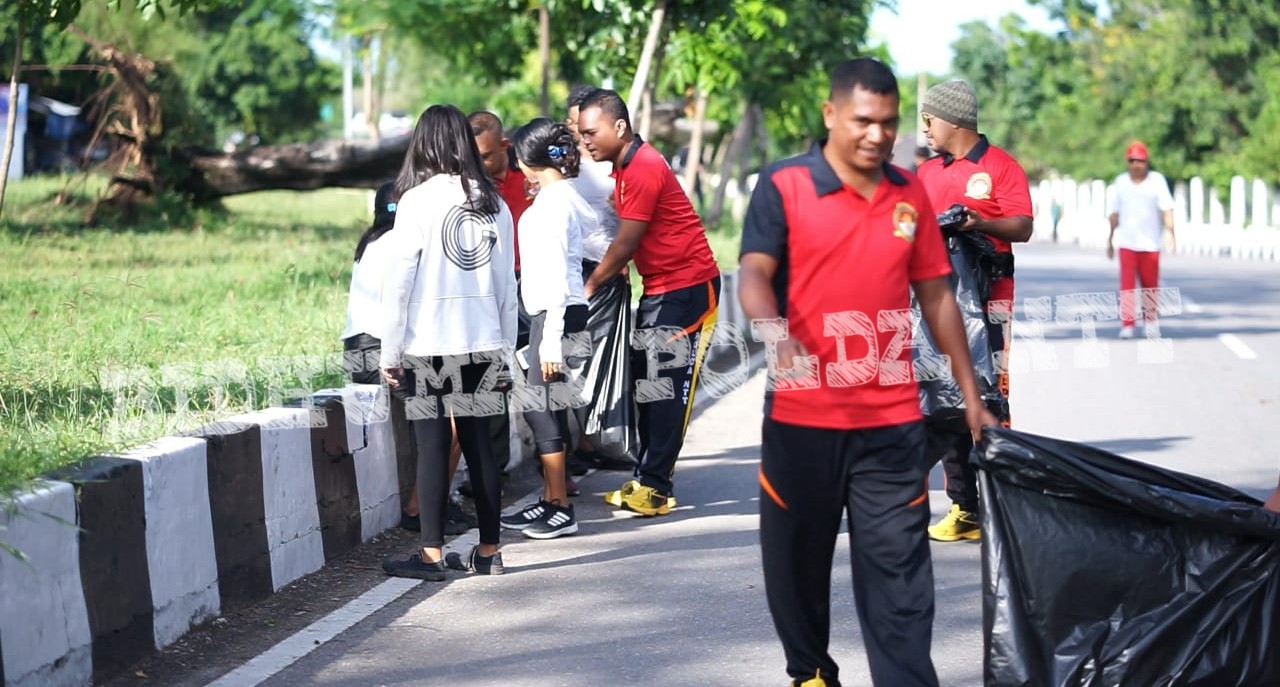 Car Free Day, Zalas NTT Gelar Kerja Bakti Bersih-Bersih Sampah