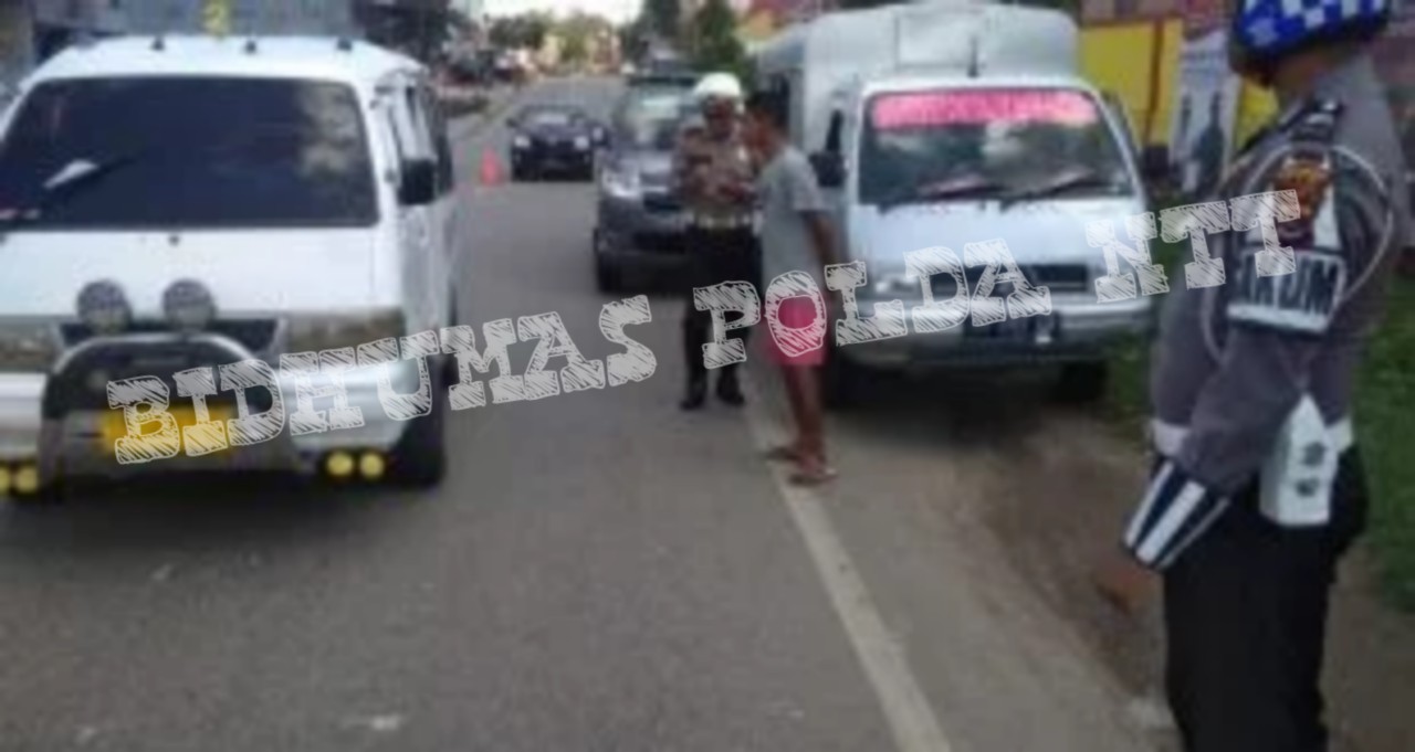 Tertibkan Kendaraan, Personel Sat Lantas Polres TTS Gelar OPS Keselamatan di Jalan Gajah Mada Soe