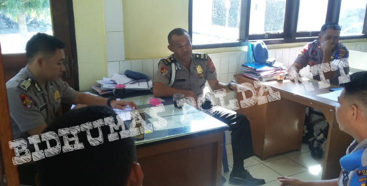 Personel Polres Sikka Ikuti Monwas Oleh Bid Propam Polda NTT