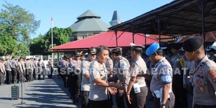 Tiba Saatnya Kembali ke Fitrah, Kapolres Sumba Barat & Jajaran Gelar ‘Halal Bihalal’