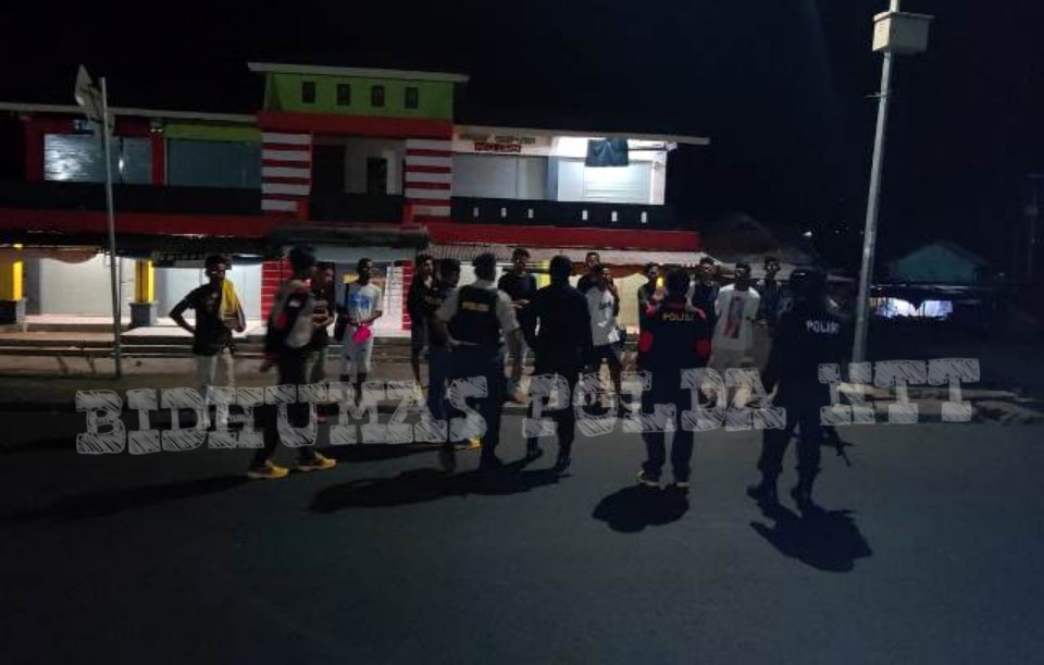 Pasca Pelantikan Anggota DPRD, Tim Pana Elang Polres Flotim Gelar Patroli