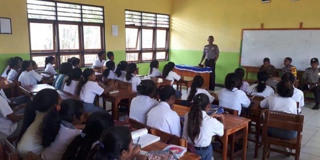 Jauhi Kenakalan Remaja, Pesan Kapolsek Sasitamean kepada Pelajar SMAN Sasitamean